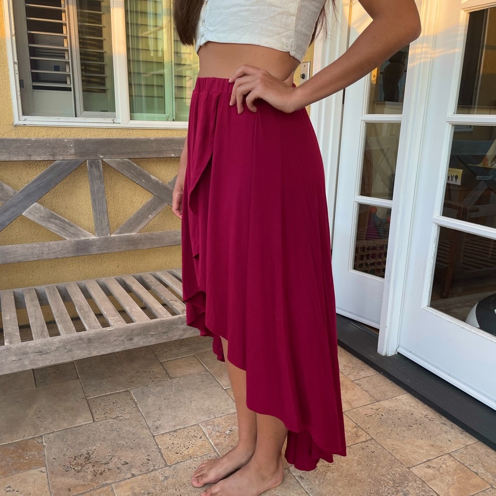 ACTIVE ruby high-low skirt - Picture 8 of 8
